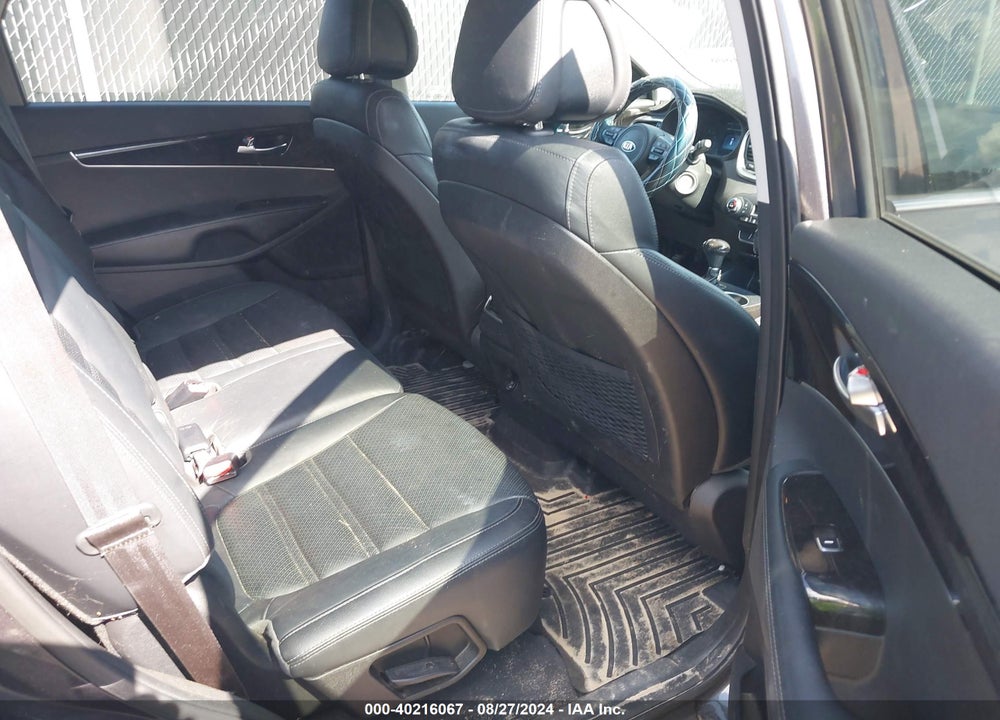 2016 KIA SORENTO 2.0T EX VIN: 5XYPH4A15GG107281