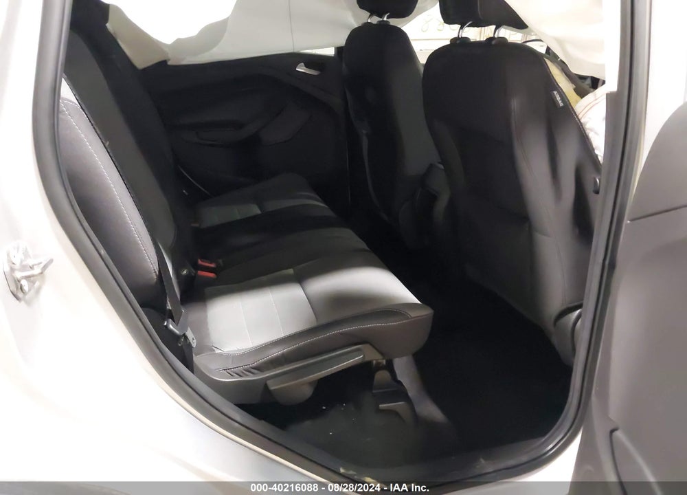 2015 FORD ESCAPE SE VIN: 1FMCU9G95FUB58552
