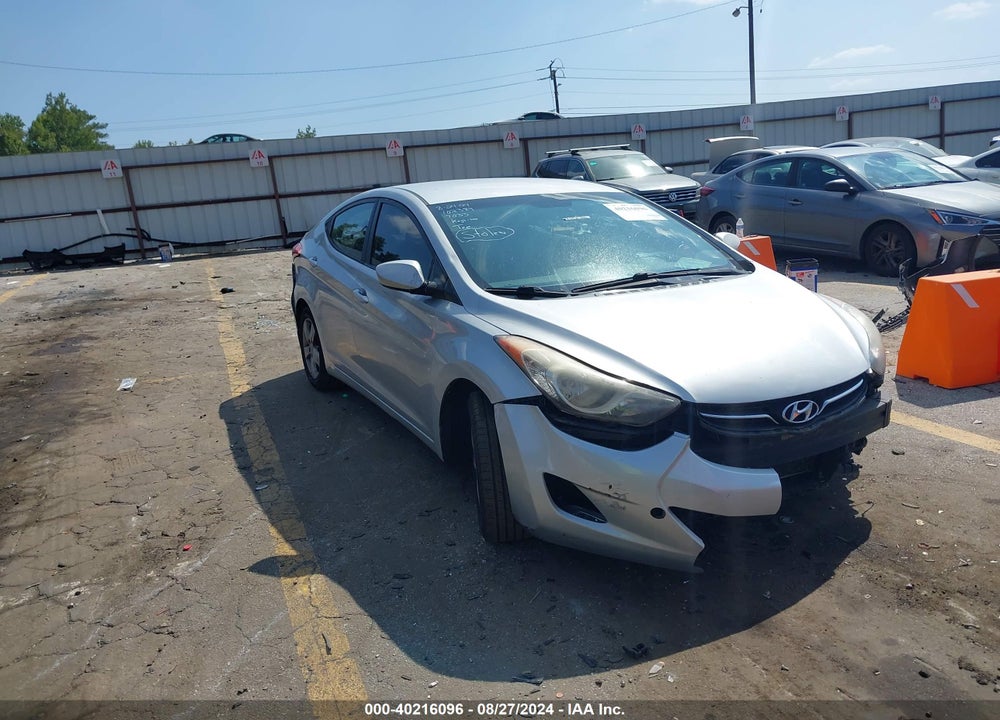 2013 HYUNDAI ELANTRA GLS VIN: KMHDH4AE5DU857033