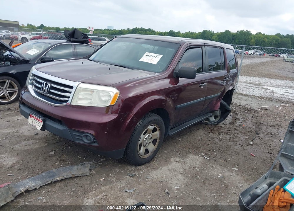 2013 HONDA PILOT LX VIN: 5FNYF4H28DB085952