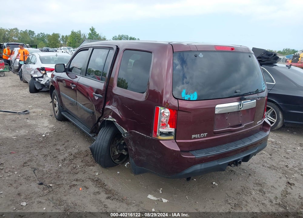 2013 HONDA PILOT LX VIN: 5FNYF4H28DB085952