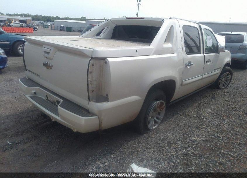 2008 CHEVROLET AVALANCHE 1500 LTZ VIN: 3GNEC12J18G250161