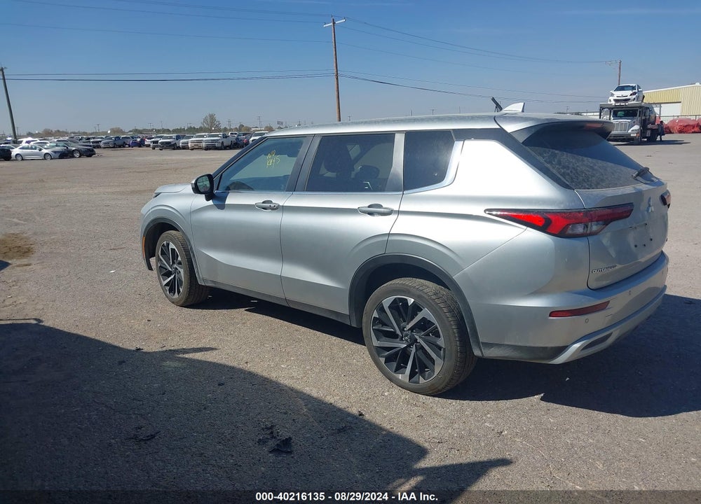 2024 MITSUBISHI OUTLANDER SE 2.5 2WD/SE BLACK EDITION S-AWC/SE BLACK EDITION W/PANO ROOF VIN: JA4J3VA89RZ025656