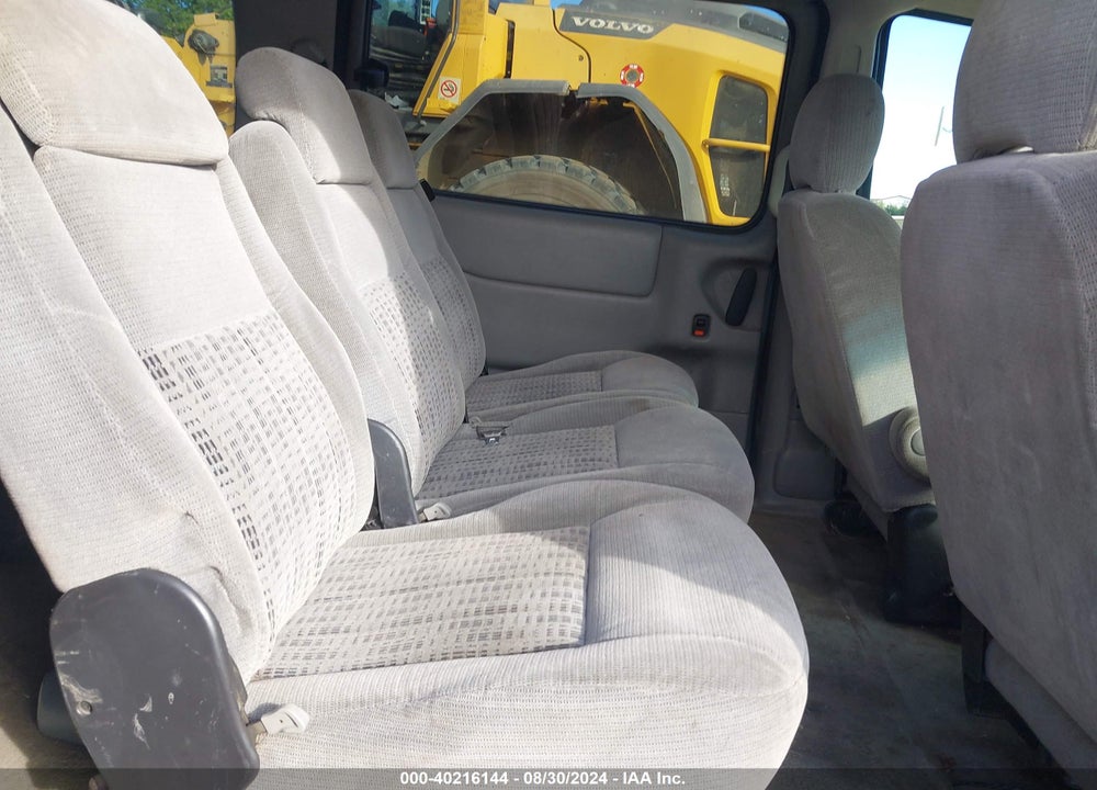 2005 CHEVROLET VENTURE LS VIN: 1GNDV23E35D125135