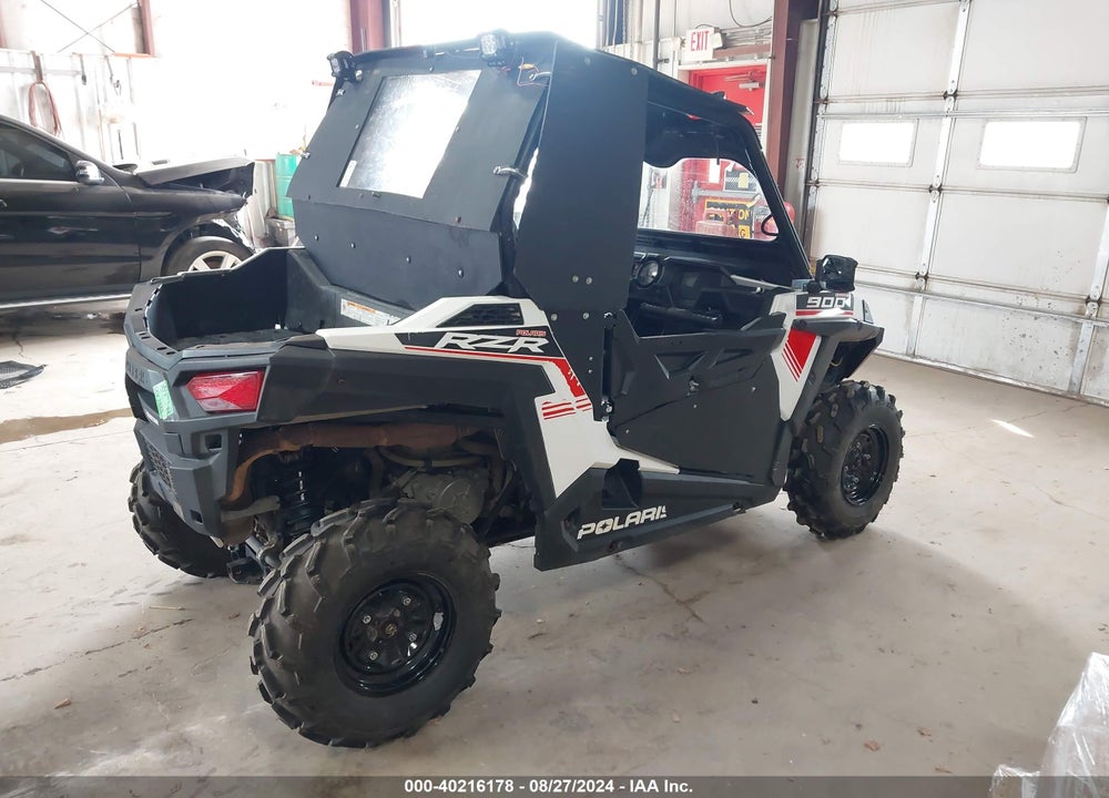 2015 POLARIS RZR 900 VIN: 3NSVAA870FF426970