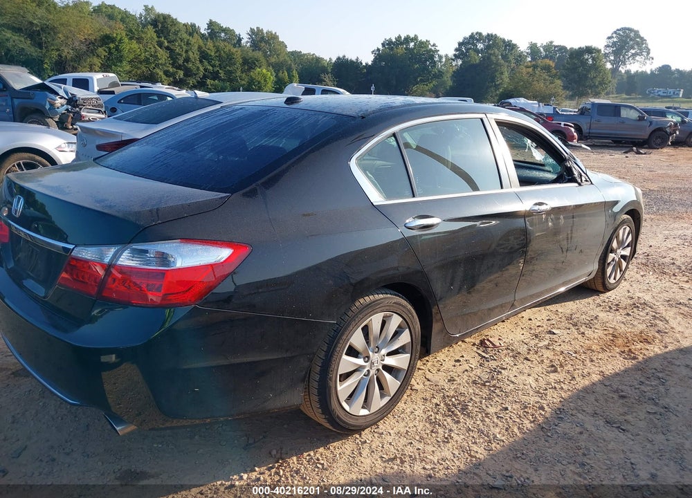 2015 HONDA ACCORD EX-L VIN: 1HGCR2F88FA247993