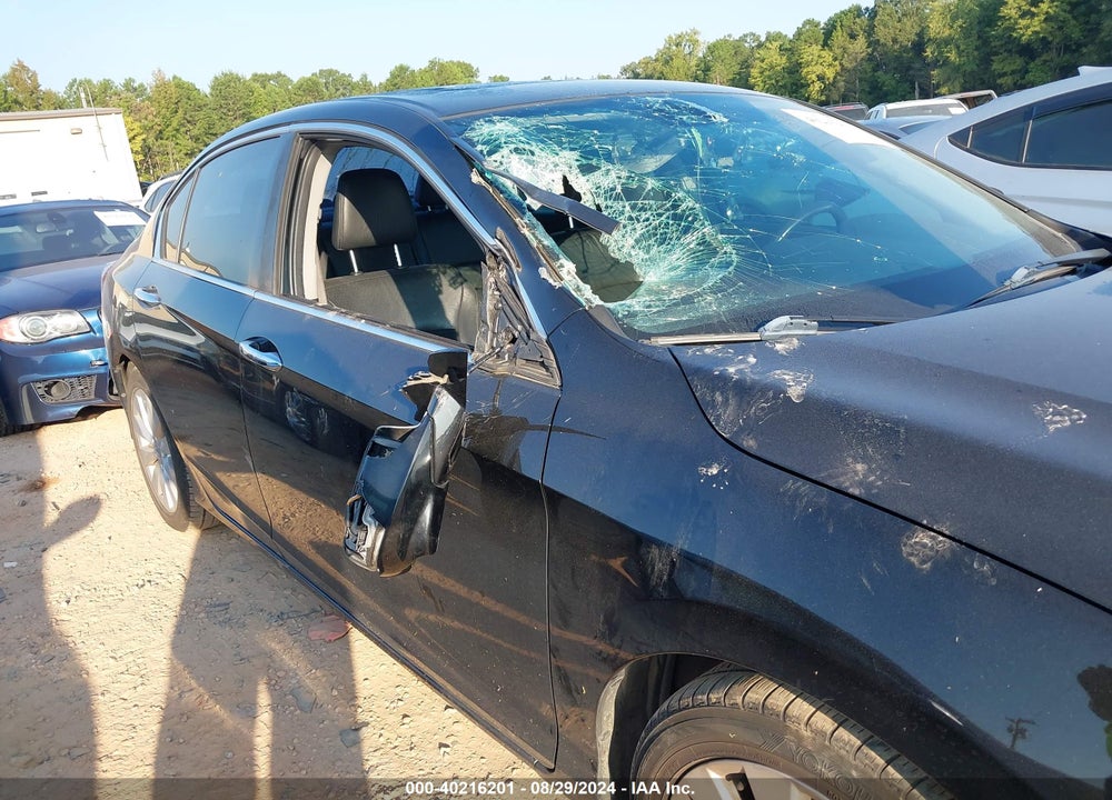 2015 HONDA ACCORD EX-L VIN: 1HGCR2F88FA247993