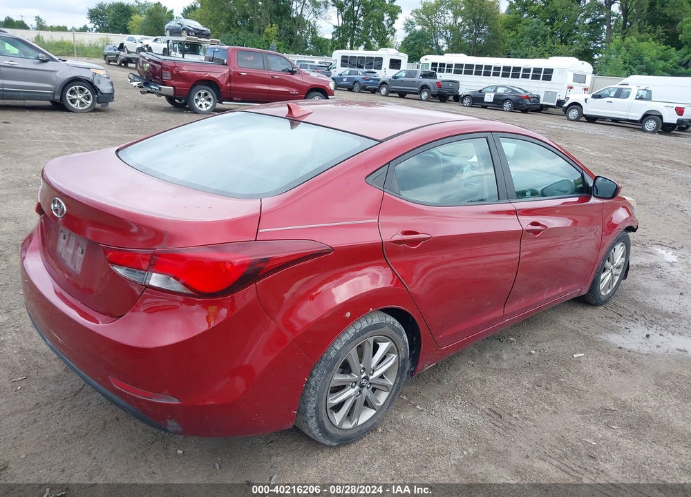 2015 HYUNDAI ELANTRA VIN: 5NPDH4AE4FH613018