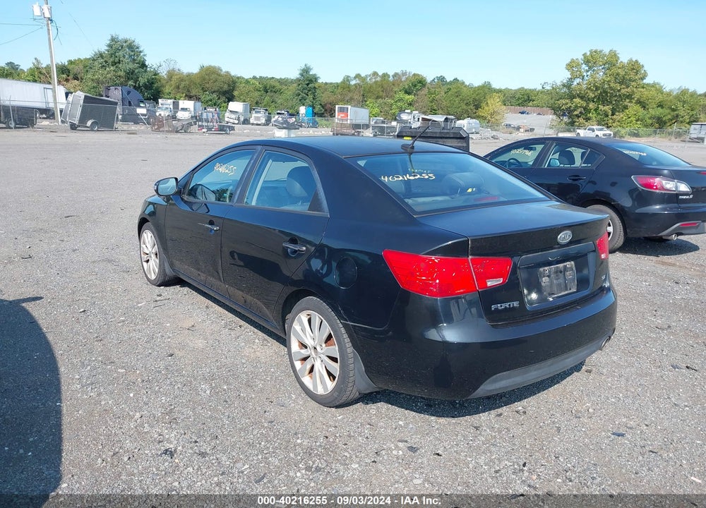 2010 KIA FORTE SX VIN: KNAFW4A33A5293077