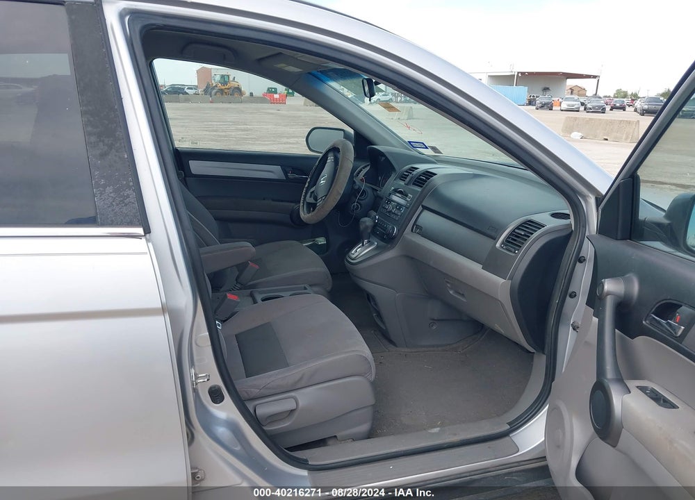 2011 HONDA CR-V SE VIN: 5J6RE4H46BL108920