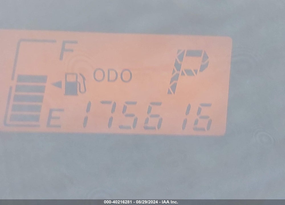 2011 TOYOTA YARIS VIN: JTDKT4K34B5335007