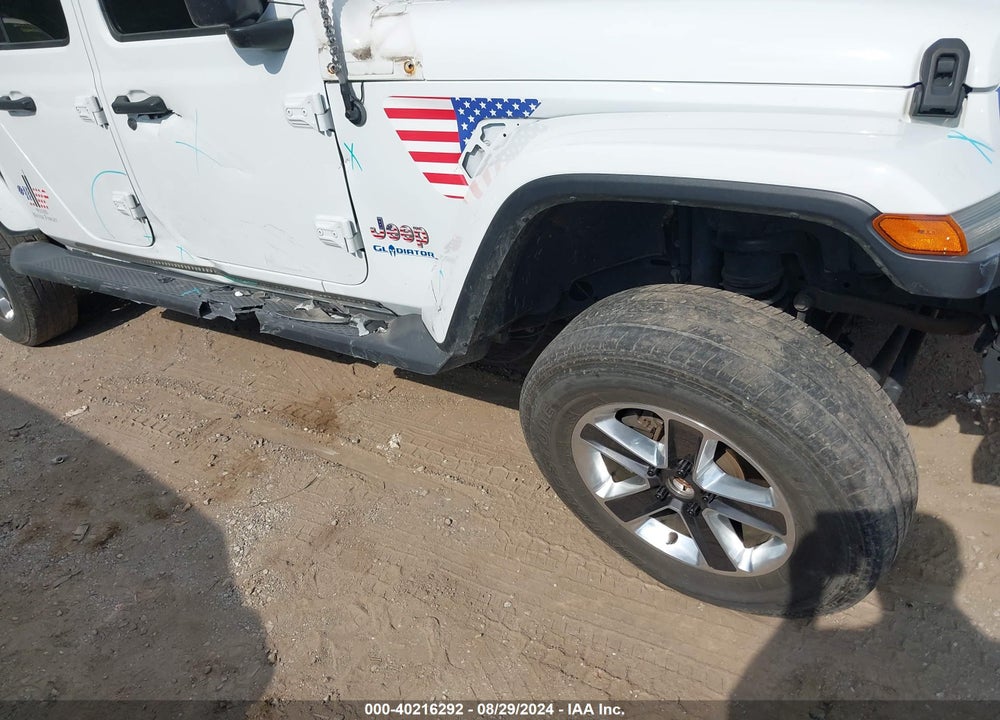 2020 JEEP GLADIATOR OVERLAND 4X4 VIN: 1C6HJTFG3LL122612