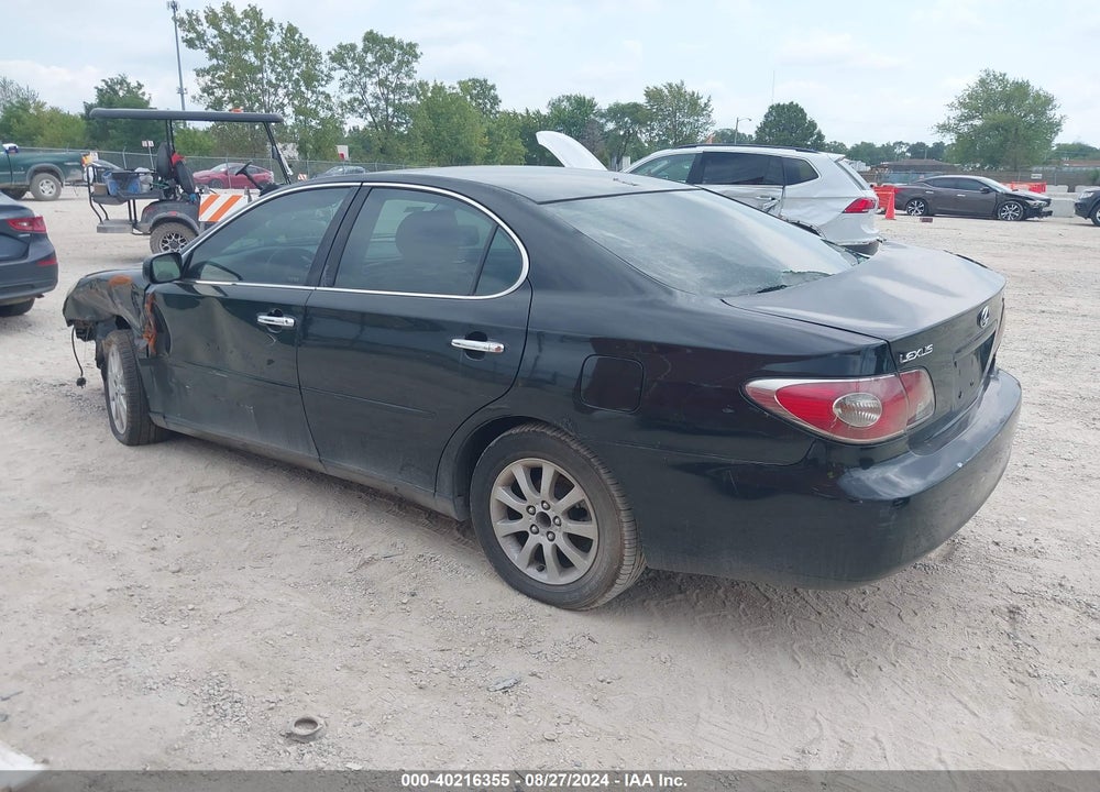 2002 LEXUS ES 300 VIN: JTHBF30G825028610