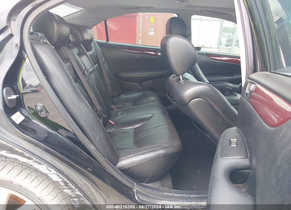 2002 LEXUS ES 300 VIN: JTHBF30G825028610