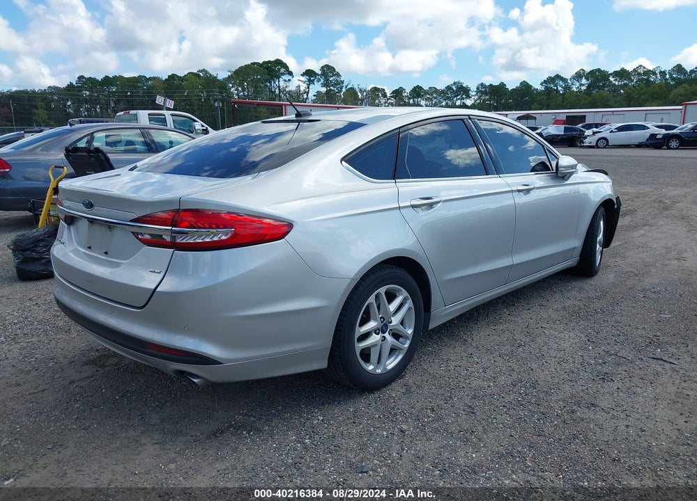 2017 FORD FUSION SE VIN: 3FA6P0H75HR388092