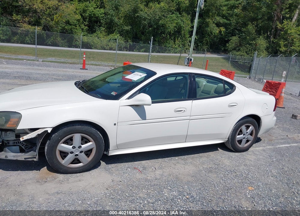 2007 PONTIAC GRAND PRIX VIN: 2G2WP552X71208483