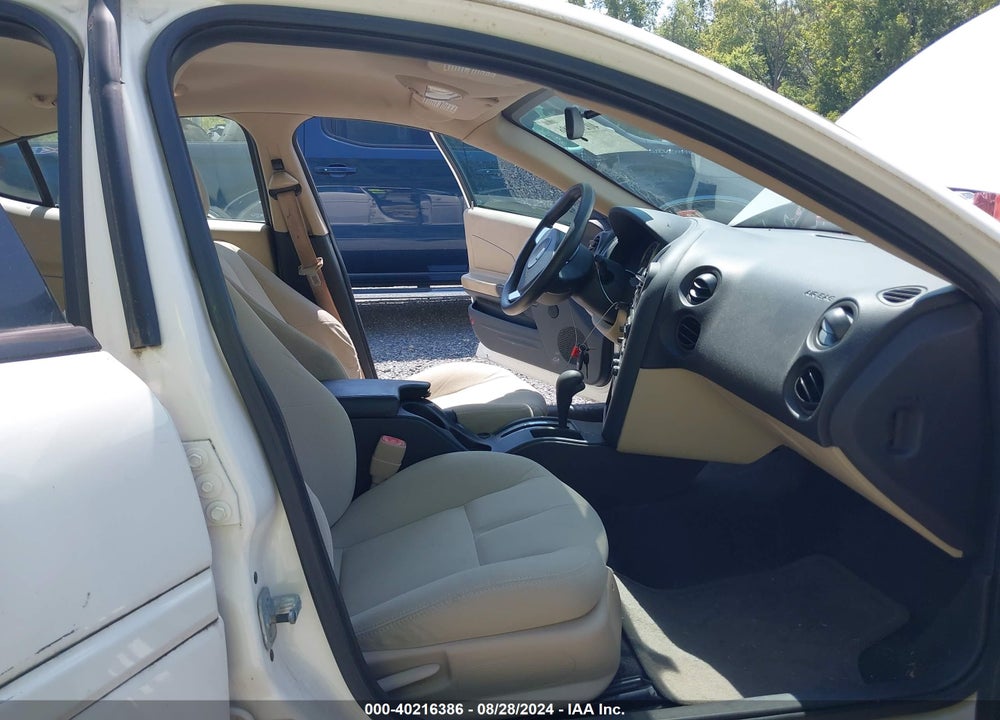 2007 PONTIAC GRAND PRIX VIN: 2G2WP552X71208483
