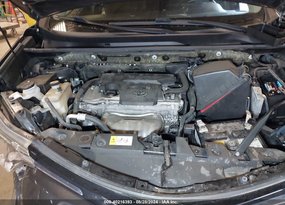 2017 TOYOTA RAV4 XLE VIN: JTMRFREV2HJ116997