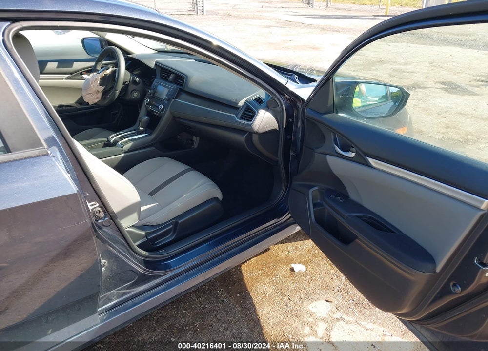 2019 HONDA CIVIC LX VIN: 19XFC2F65KE034521