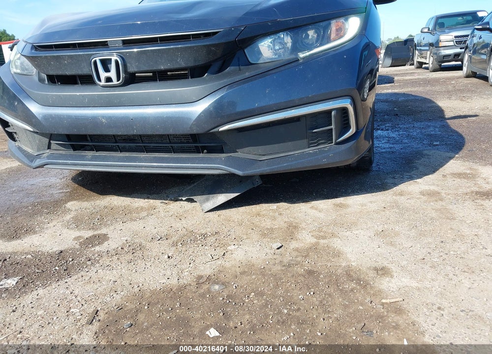 2019 HONDA CIVIC LX VIN: 19XFC2F65KE034521