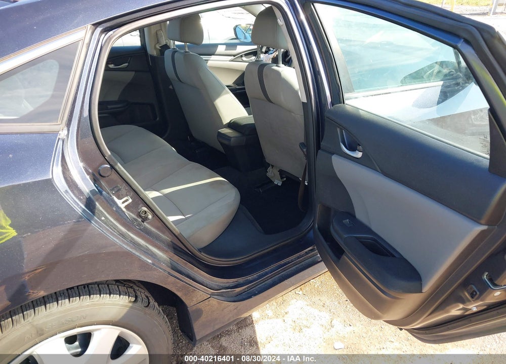 2019 HONDA CIVIC LX VIN: 19XFC2F65KE034521