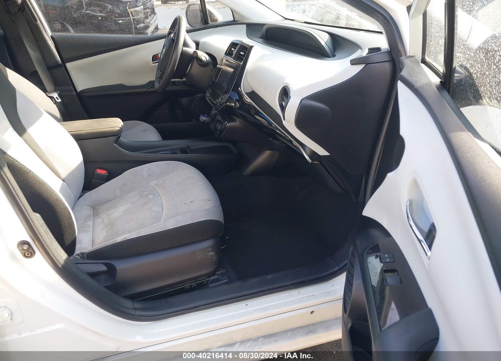 2019 TOYOTA PRIUS LE VIN: JTDKARFU4K3083633