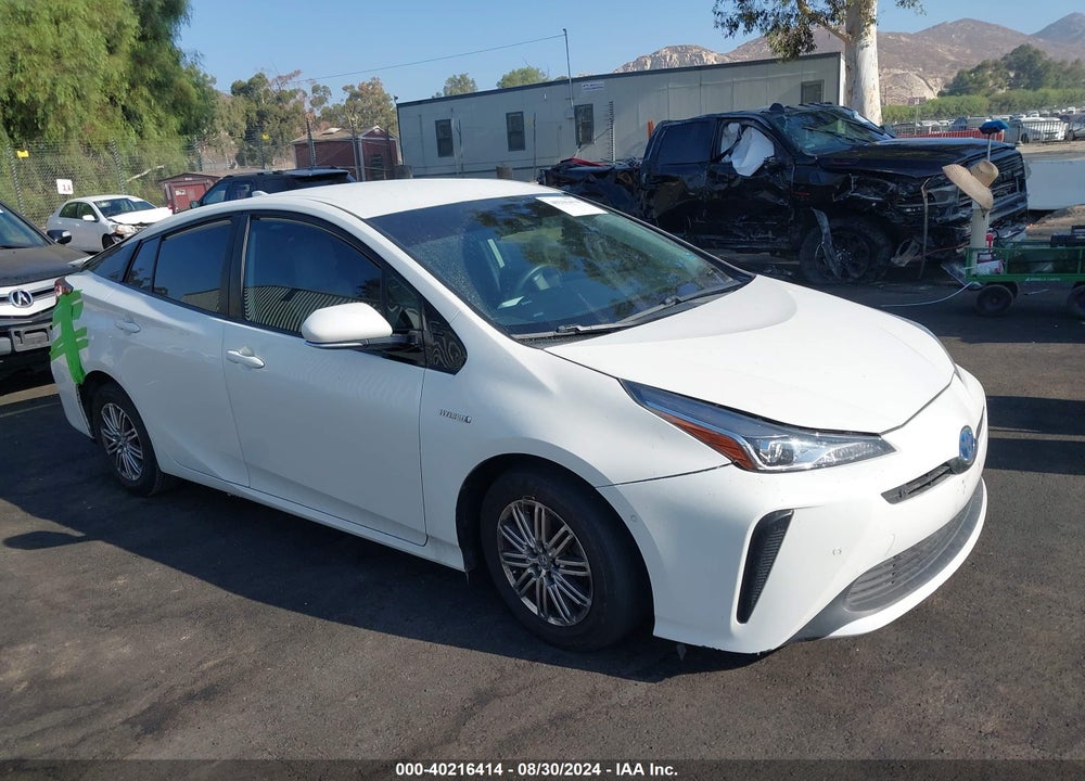 2019 TOYOTA PRIUS LE VIN: JTDKARFU4K3083633
