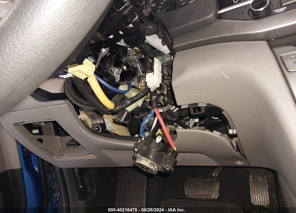 2017 HYUNDAI ELANTRA SE VIN: KMHD84LF4HU142126