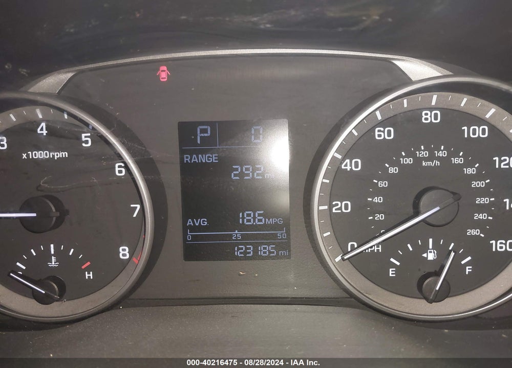 2017 HYUNDAI ELANTRA SE VIN: KMHD84LF4HU142126