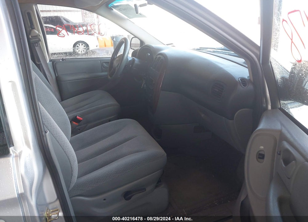 2006 CHRYSLER TOWN & COUNTRY VIN: 1A4GP45R86B559022