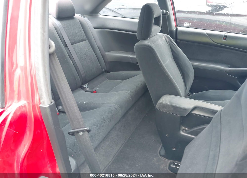 2003 HONDA CIVIC LX VIN: 1HGEM225X3L058040