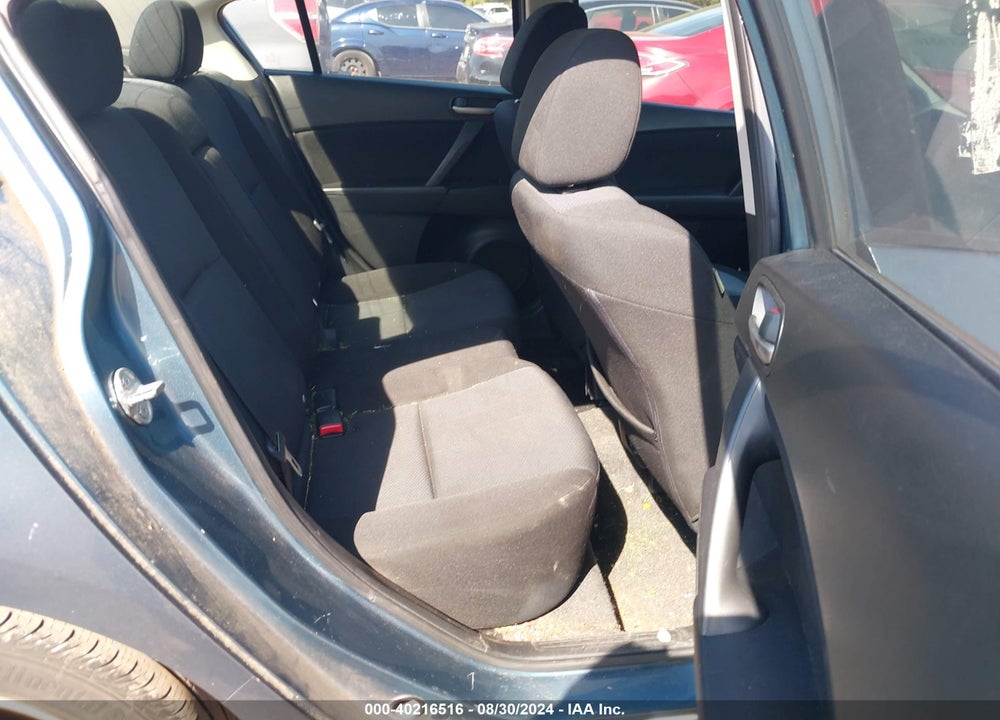 2010 MAZDA 3 I TOURING VIN: JM1BL1SF2A1270267