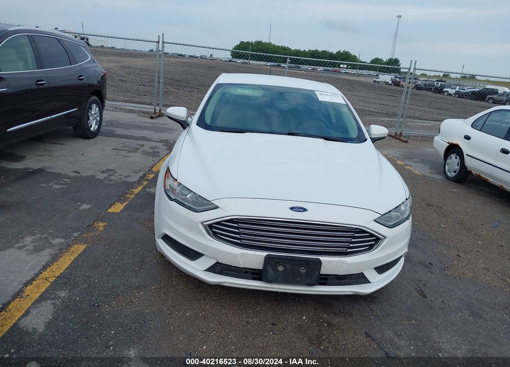 2017 FORD FUSION S VIN: 3FA6P0G77HR358318