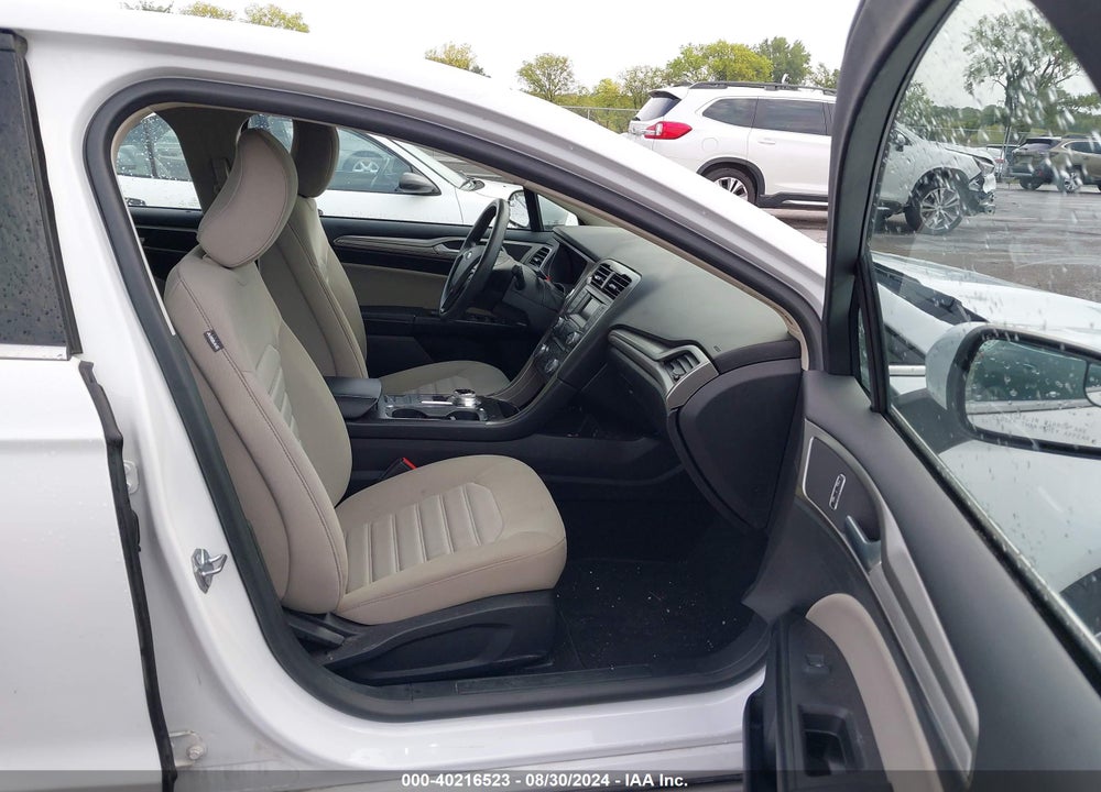 2017 FORD FUSION S VIN: 3FA6P0G77HR358318