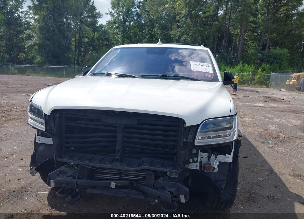 2018 LINCOLN NAVIGATOR RESERVE VIN: 5LMJJ2LT2JEL15348