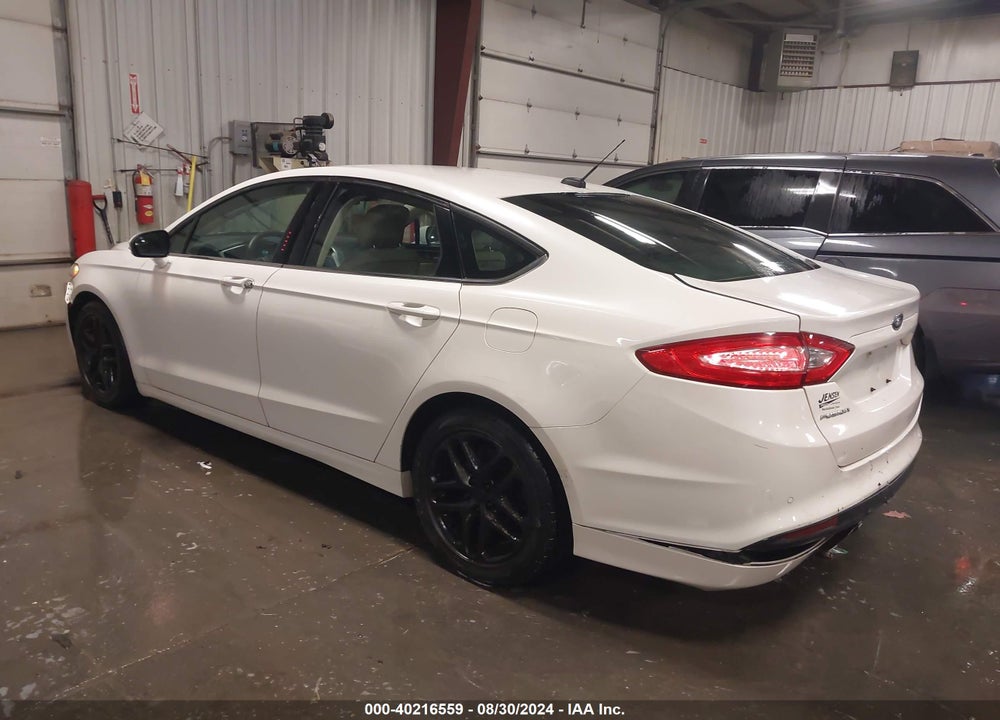 2013 FORD FUSION SE VIN: 3FA6P0H7XDR183863