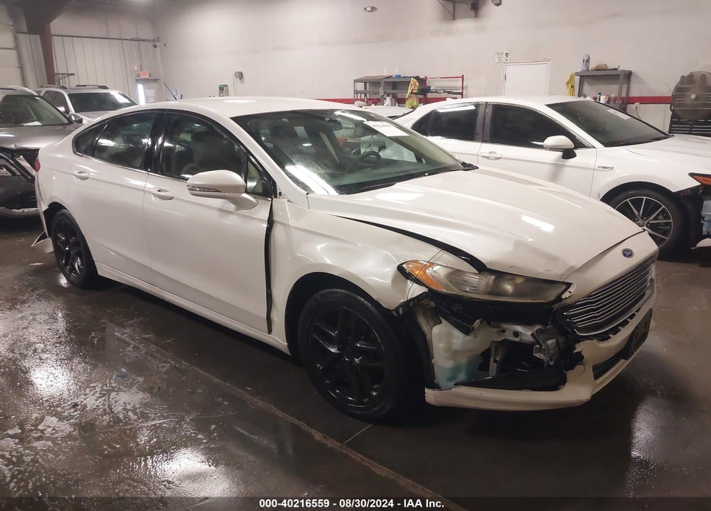 2013 FORD FUSION SE VIN: 3FA6P0H7XDR183863