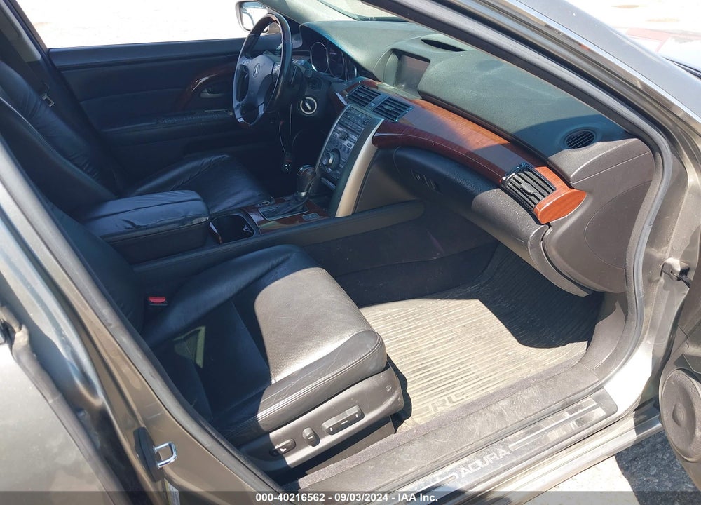 2009 ACURA RL 3.7 VIN: JH4KB26699C000762