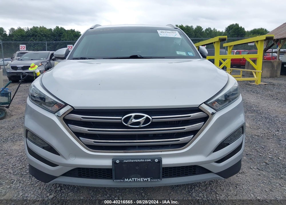 2018 HYUNDAI TUCSON LIMITED VIN: KM8J3CA26JU832610