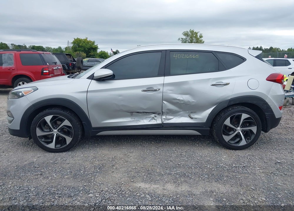 2018 HYUNDAI TUCSON LIMITED VIN: KM8J3CA26JU832610