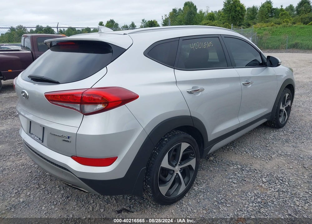 2018 HYUNDAI TUCSON LIMITED VIN: KM8J3CA26JU832610