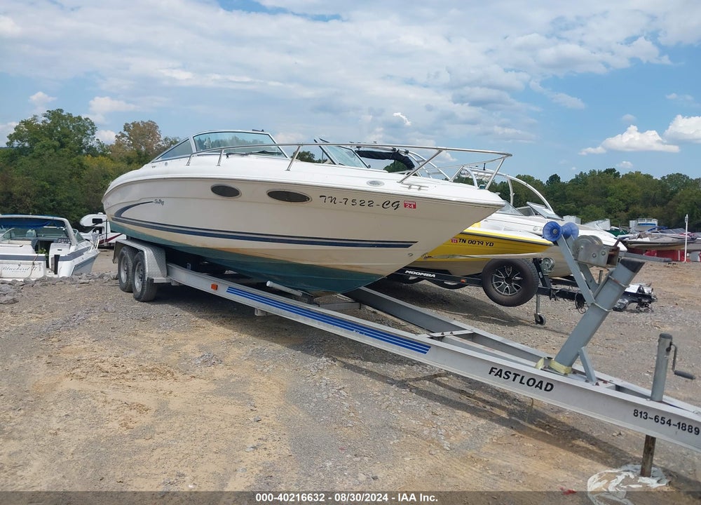 1999 SEARAY CABIN CRUISER VIN: SERA8684L899