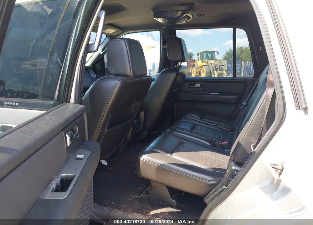 2007 FORD EXPEDITION XLT VIN: 1FMFU15567LA22839