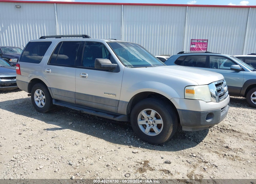 2007 FORD EXPEDITION XLT VIN: 1FMFU15567LA22839