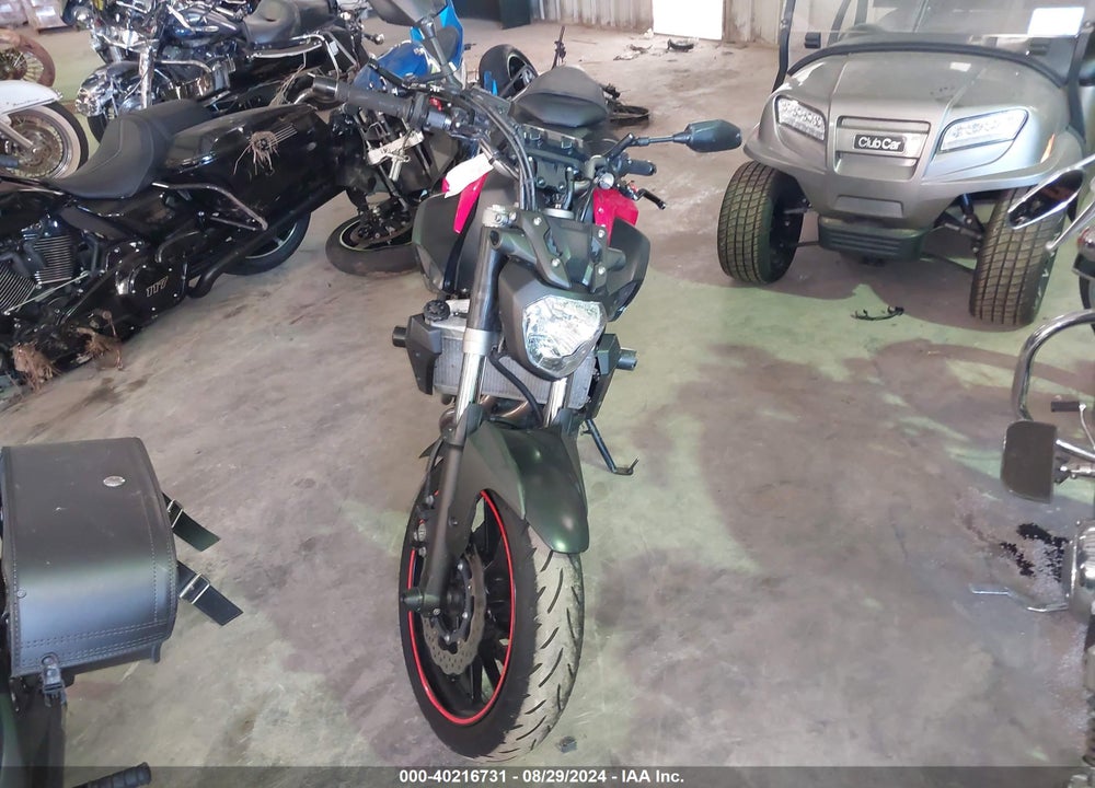 2015 YAMAHA FZ07 VIN: JYARM06E2FA001700