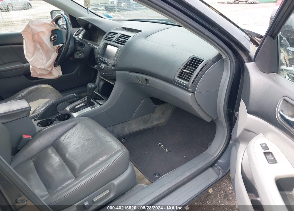 2005 HONDA ACCORD 3.0 EX VIN: 1HGCM66845A007909