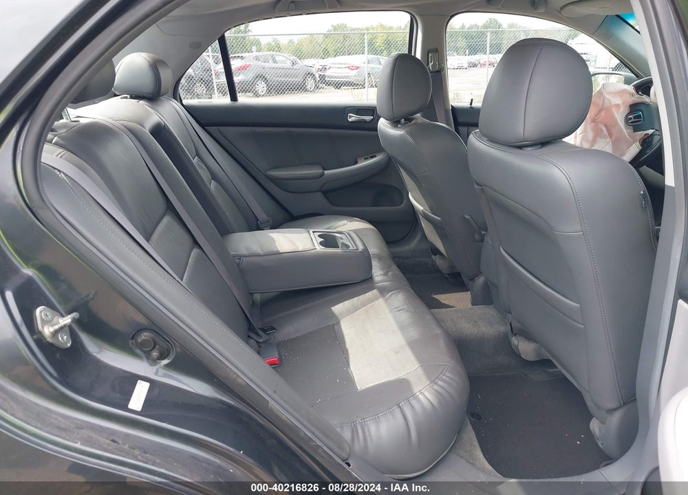 2005 HONDA ACCORD 3.0 EX VIN: 1HGCM66845A007909