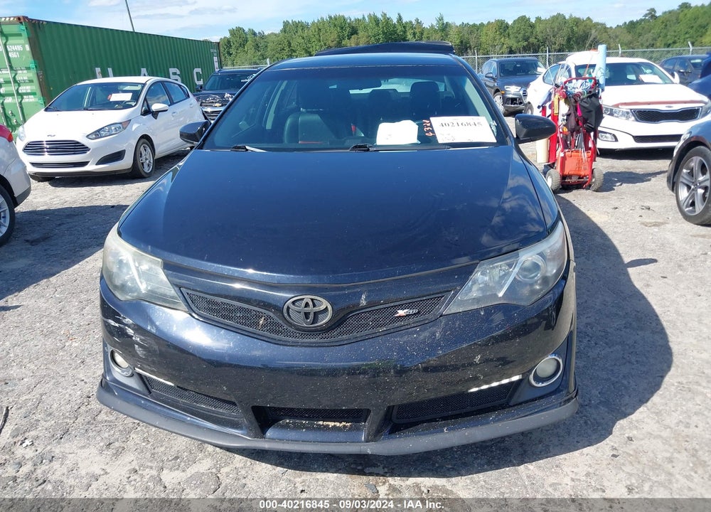 2013 TOYOTA CAMRY SE VIN: 4T1BF1FK9DU257688