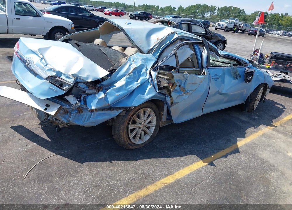 2012 TOYOTA CAMRY XLE VIN: 4T1BF1FK8CU601400