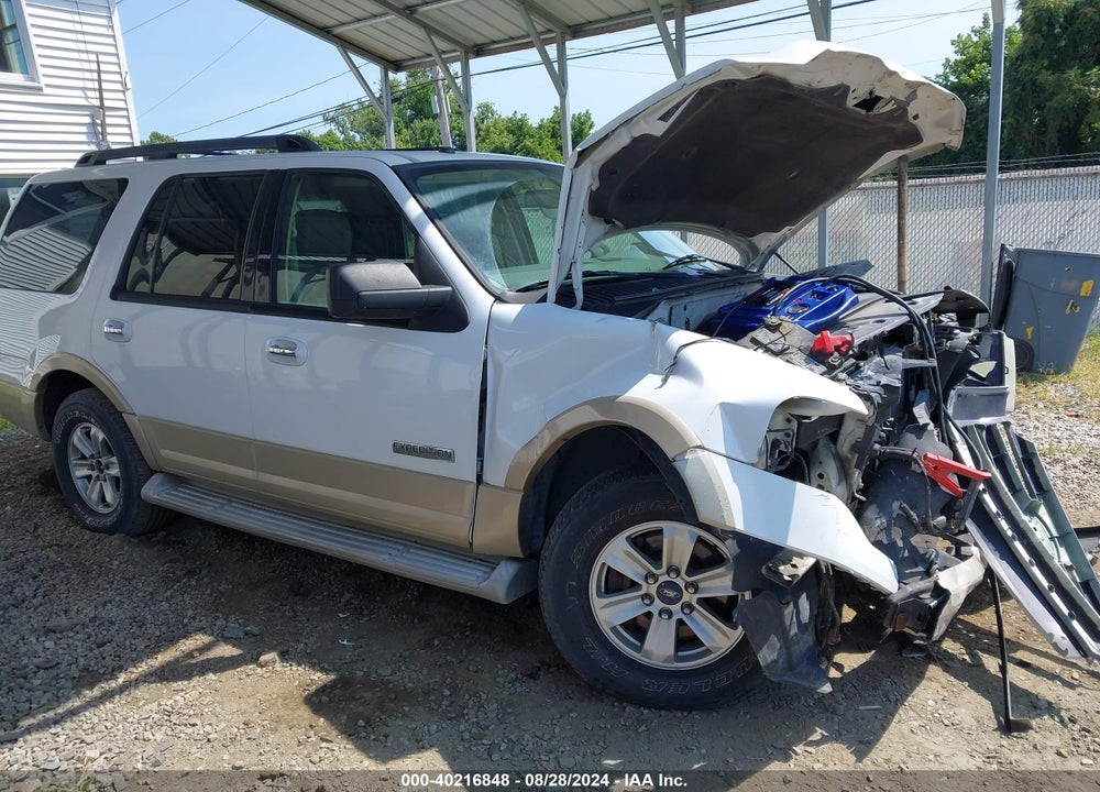 2007 FORD EXPEDITION VIN: 1FMFU18567LA30452
